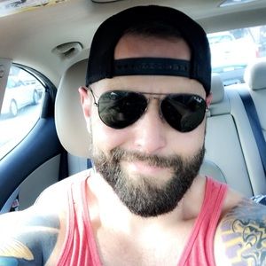 Meet your Posher, Jason